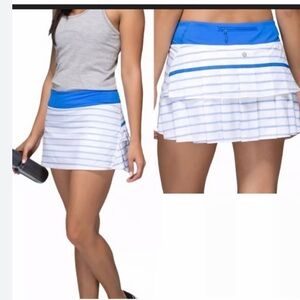 Lululemon :   Women.  Skirt